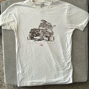 The north face size medium white graphics T-shirt